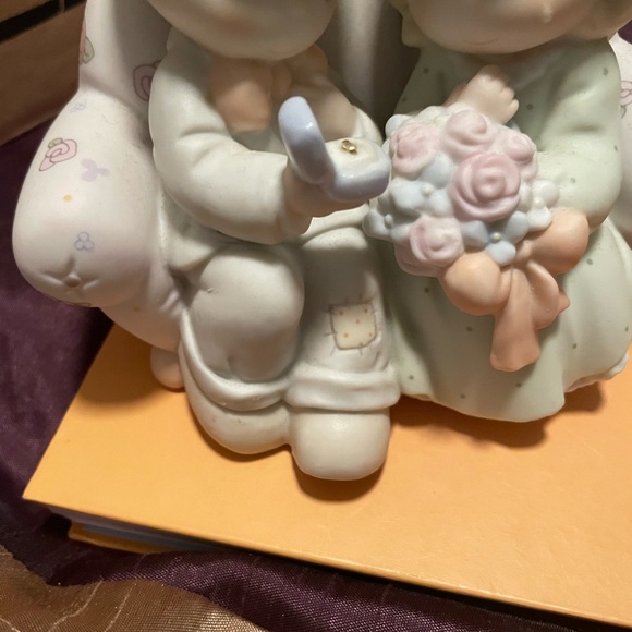 Precious moments great for newlyweds precious moment yes I do - Picture 5 of 5